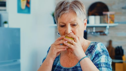 Loose Teeth in Adults: What You Need to Know