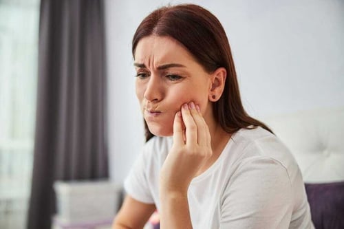 Dental Emergencies: What to Do Before You Reach the Office